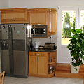 gránit munkalapos egyedi konyhabútor - hűtő